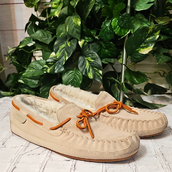 Coach Suede/Sherling Beige Moccasins 9D - Picture 3 of 11